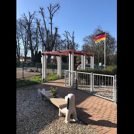 Neu! Ferienhuette Tiny House Villa Schoningen ภายนอก รูปภาพ