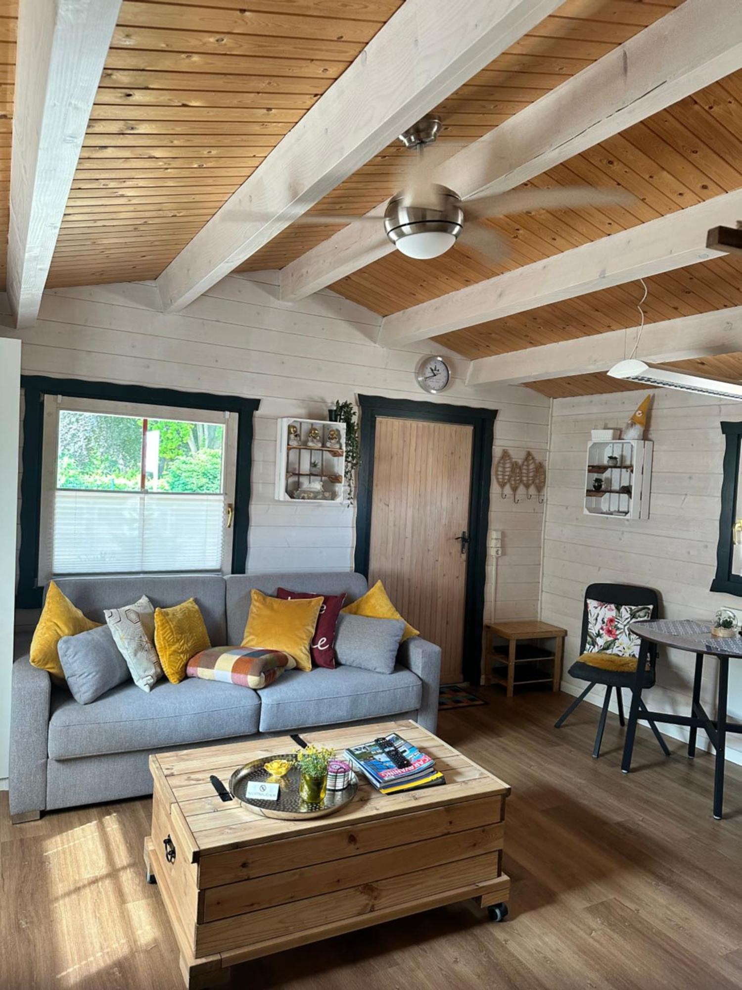 Neu! Ferienhuette Tiny House Villa Schoningen ภายนอก รูปภาพ